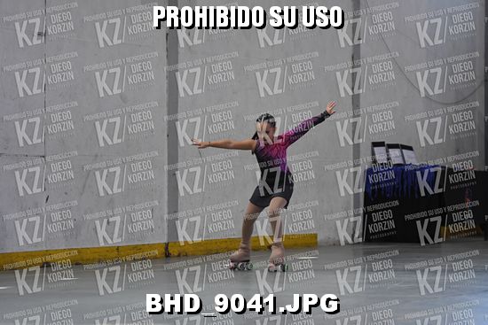 CAT 9 PATINADOR 5