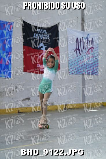 CAT 9 PATINADOR 6