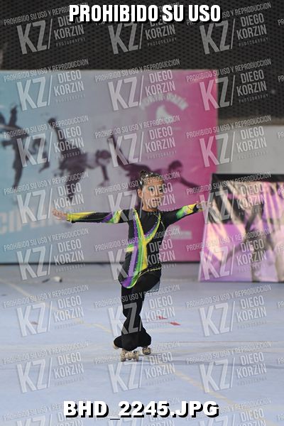 CAT 5 PATINADOR 7