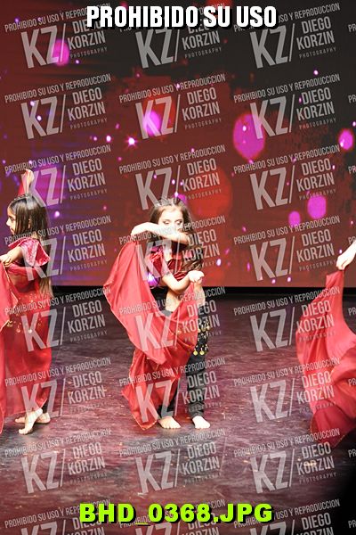 F1 08 Show oriental